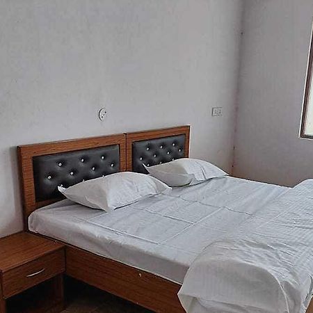 Pop New Hotel Hometown Dadri Exteriér fotografie